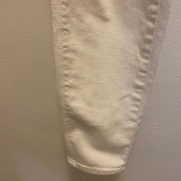 J Brand Natasha Sky High skinny jeans in white stretch denim - Picture 11 of 14